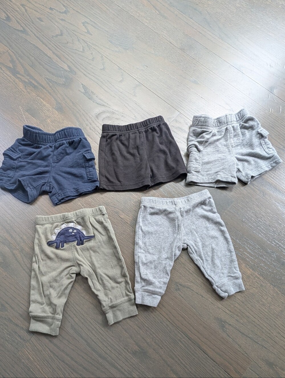 Baby Boy Bottoms Bundle - 5 Pieces - Size 0-3 Months - Carter's & Jumping Beans